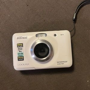 Nikon Coolpix S30 Waterproof camera